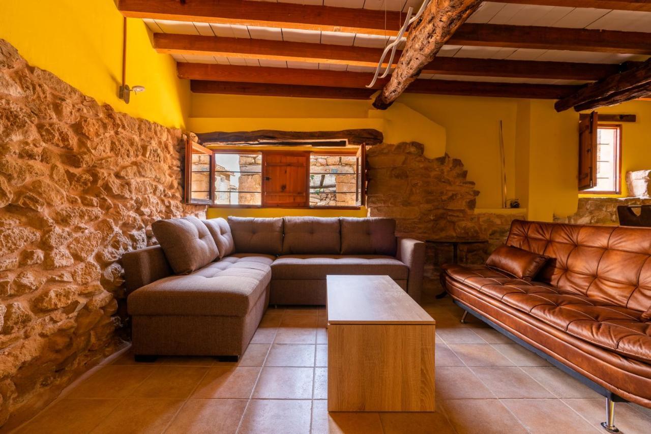 El Cau De Corcolilla Villa ภายนอก รูปภาพ